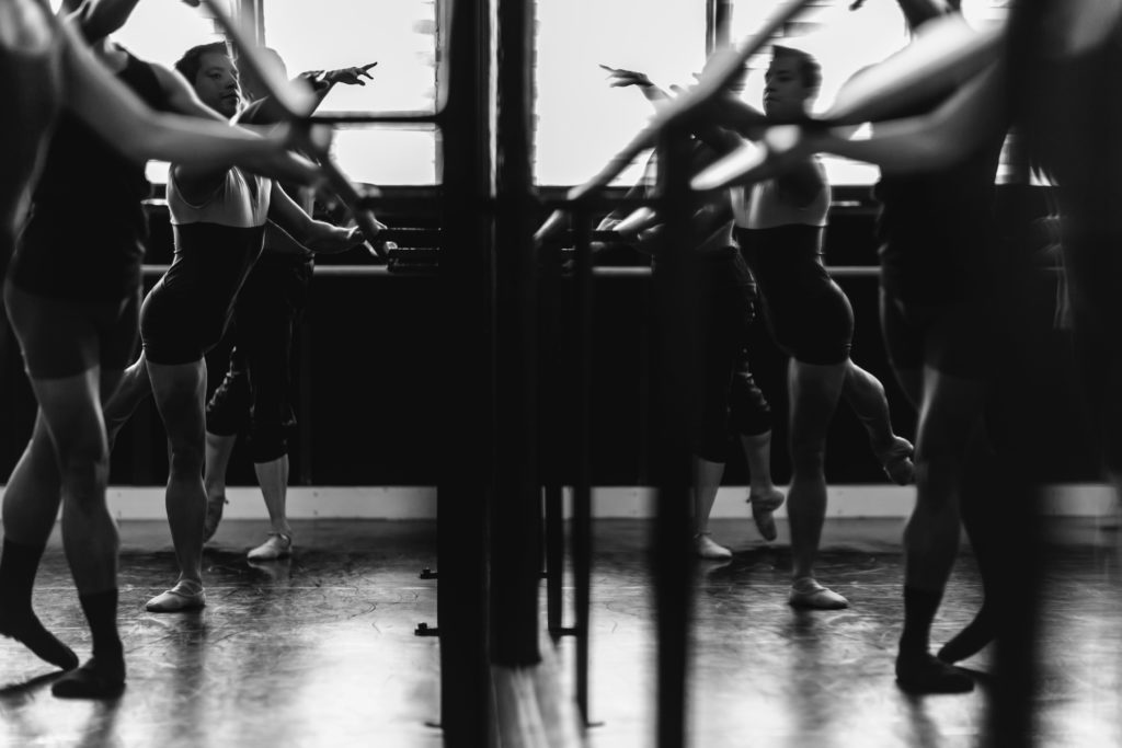 gez-xavier-mansfield-187022-unsplash formation pour le chorégraphe